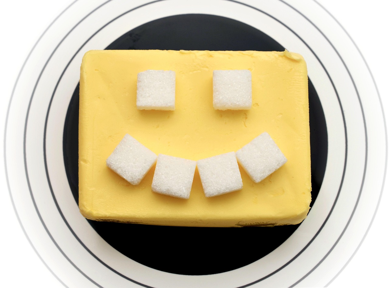 Peau radieuse et éclatante après 7 jours sans sucre ajouté, montrant des signes de jeunesse.